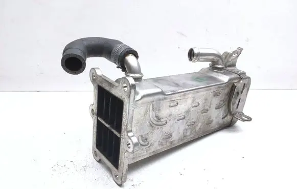 Mercedes-Benz C W204 EGR valve cooler A6511400275