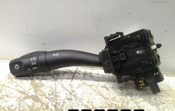 Hyundai H-1, Starex, Satellite Other switches/knobs/shifts 3733MA