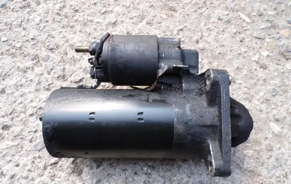 Alfa Romeo 156 Starter motor 0001109253