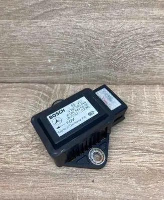 Mercedes-Benz E W211 ESP acceleration yaw rate sensor A0025426618 0265005246