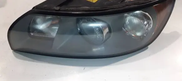 Volvo V50 Headlight/headlamp 30698889 0301198273 F1375