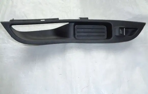 Ford Focus Electric window control switch BM51A240A40AD