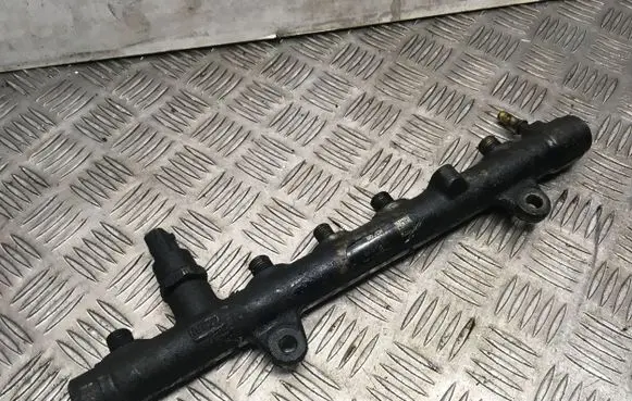 Renault Laguna II Fuel main line pipe 0445214065 8200330912 006398L1