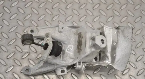 Audi Q5 SQ5 Engine mounting bracket 4M0199308BQ
