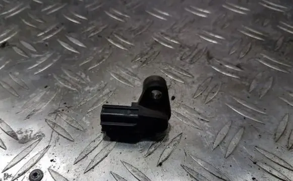Mazda 626 Crankshaft position sensor 0296000780 fsd718230