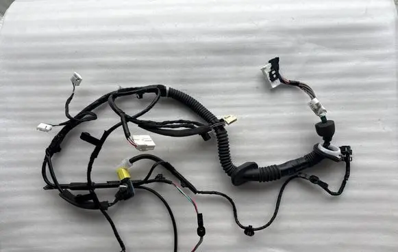 Subaru Outback (BT) Front door wiring loom 81821AN10B