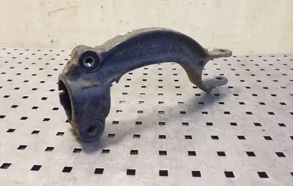 Audi A4 S4 B8 8K Lower shock absorber bracket 8K0413K