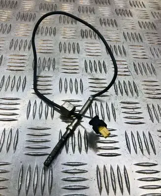 Mercedes-Benz E W212 Exhaust gas temperature sensor A0071536728