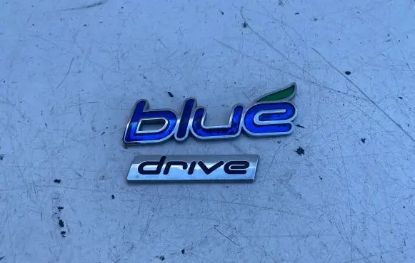 Hyundai ix35 Front door emblem/model letters 