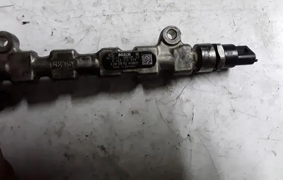 Renault Espace - Grand espace IV Fuel main line pipe 0445214079 8200378703