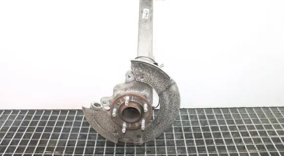 Jaguar XE Front wheel hub