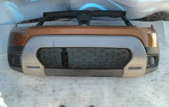 Dacia Duster Front bumper 620221776R