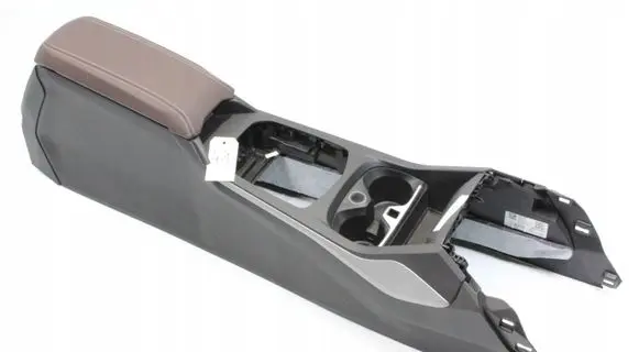 BMW 1 F40 Center console