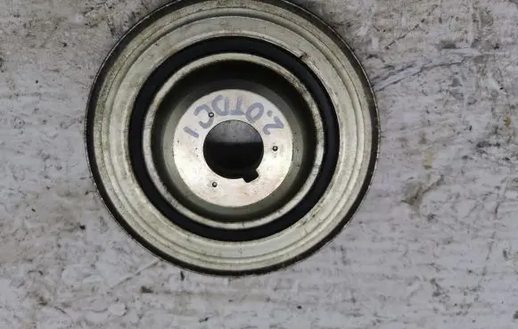 Ford C-MAX II Crankshaft pulley