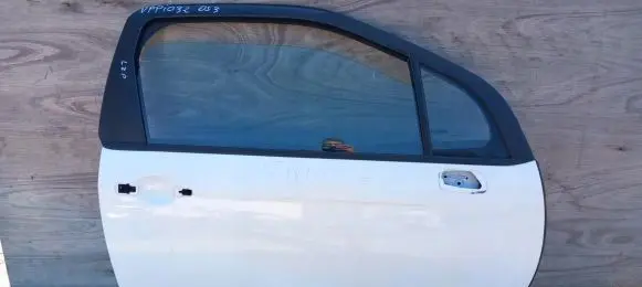 Citroen DS3 Front door