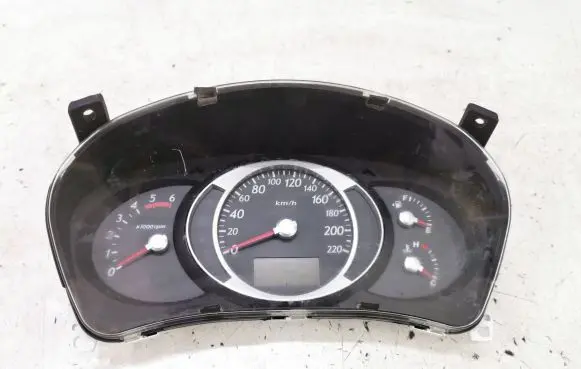 Hyundai Tucson JM Speedometer (instrument cluster) 940232E410