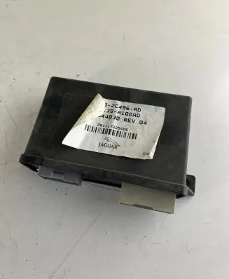 Jaguar XF X250 Hand brake control module 8X232C496AD