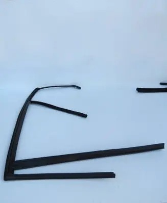 Volvo V60 Rubber seal rear door 