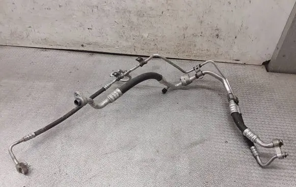 Mercedes-Benz Vito Viano W447 Air conditioning (A/C) pipe/hose A4478300315