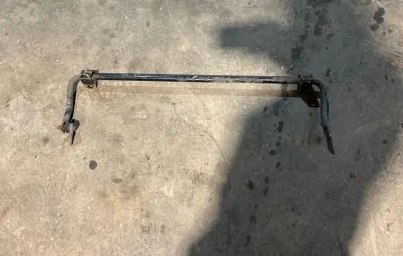 Jeep Cherokee Rear anti-roll bar/sway bar 68157195