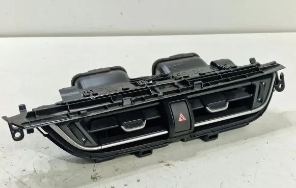 Toyota C-HR I Dash center air vent grill 55670F4010