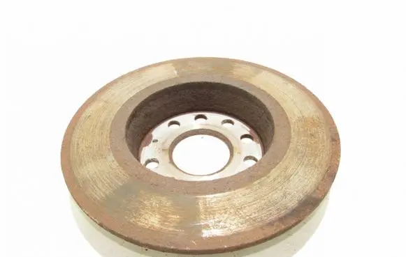 Volkswagen Jetta VI Rear brake disc Nėra