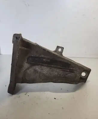 BMW 5 E60 E61 Engine mounting bracket 241681