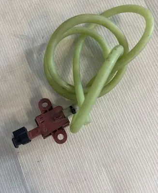 BMW 5 G30 G31 Airbag deployment crash/impact sensor 933765602 11868033