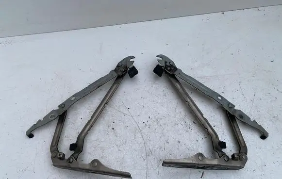 Volvo S80 Tailgate/trunk/boot hinge
