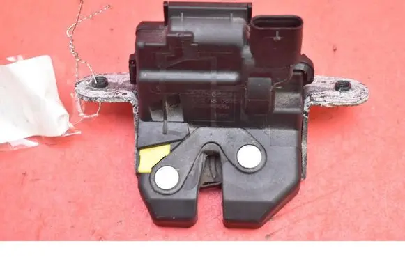 Fiat Tipo Tailgate/trunk/boot lock/catch/latch 52096564