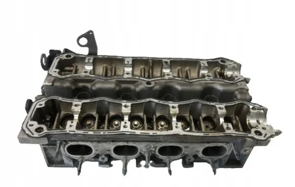 Citroen Xsara Picasso Engine head 10FX6P