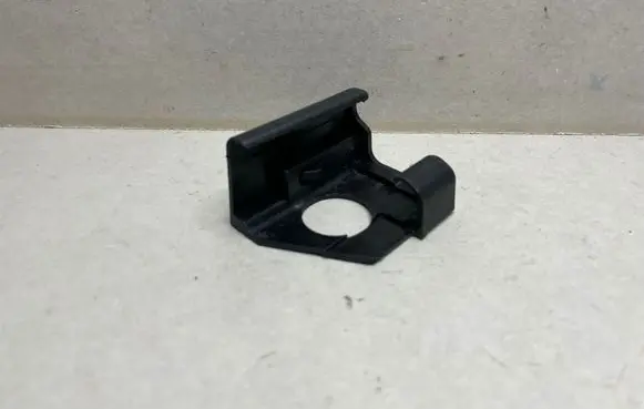 BMW 5 G30 G31 G38 Front driver seat rail trim 7448267