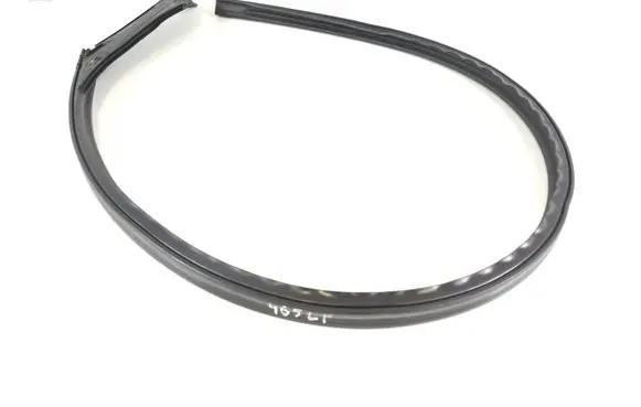Tesla Model X Rubber seal front door window/glass 1032147-00-C