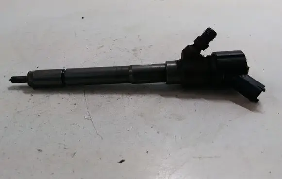 KIA Sportage Fuel injector 3380027400 0445110258