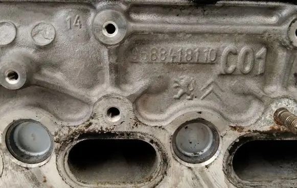 Ford Focus ST Engine head 9688419110