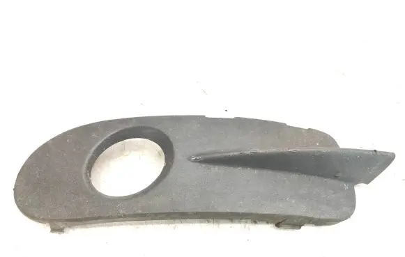 Volvo C70 Front fog light trim/grill 09466546