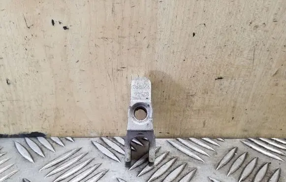 Opel Zafira C Fuel Injector clamp holder 998890 82546