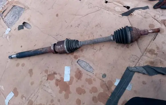 Ford Mondeo MK V Front driveshaft 