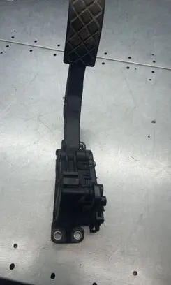 Volkswagen Polo Accelerator pedal position sensor 