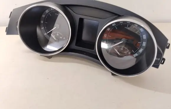 Skoda Superb B6 (3T) Speedometer (instrument cluster) 3T2920911H
