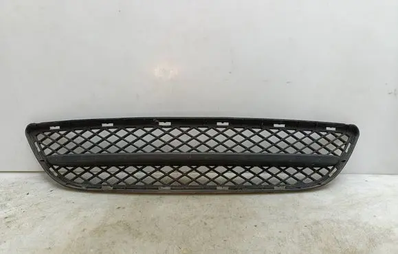 BMW 3 E90 E91 Front bumper lower grill 7154556