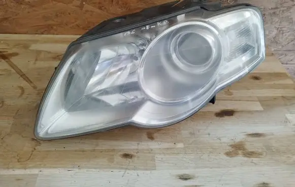 Volkswagen PASSAT B6 Headlight/headlamp 3C0941006Q