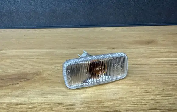 Dodge Caliber Front fender indicator light I090001