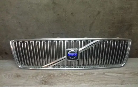 Volvo S80 Front bumper upper radiator grill 9178087