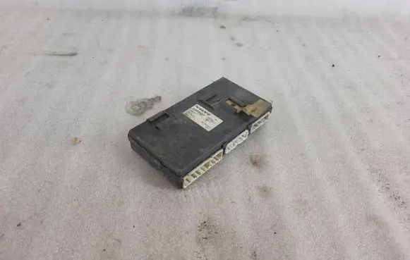 Volvo S80 Comfort/convenience module 30896697 3817900210 SW30896751