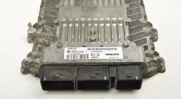 Volvo V50 Engine control unit/module ECU 30785520