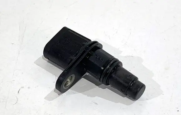 Volkswagen Touareg I Camshaft position sensor 070907601A