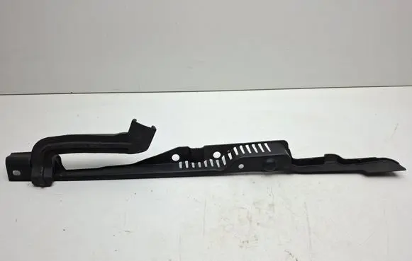 Volvo V60 Engine bonnet/hood lock trim molding 31479546 31479334