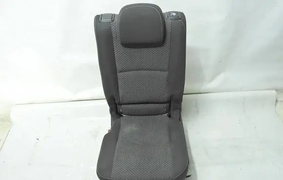 Toyota Verso Rear seat 