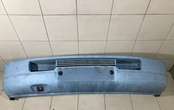 Volkswagen II LT Front bumper 2D0807102